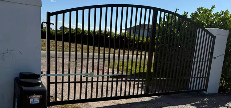 Driveway Fence Repair Mundelein