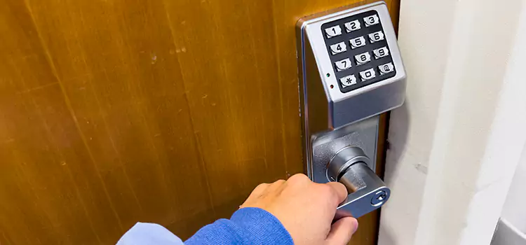 Why Choose Us for Your Keypad Lock Needs in Mundelein, IL?